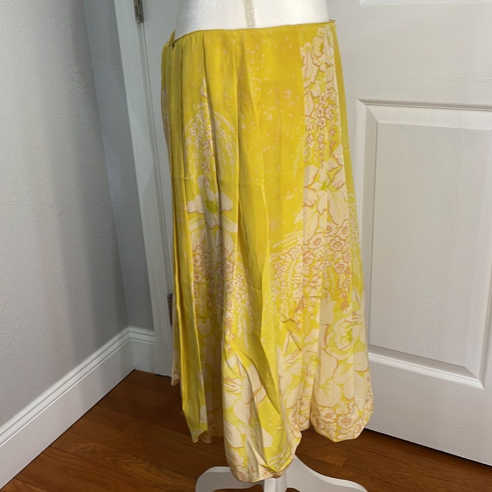 Tracy Reese floral silk skirt with bubble hem size 8 - Picture 2 of 10